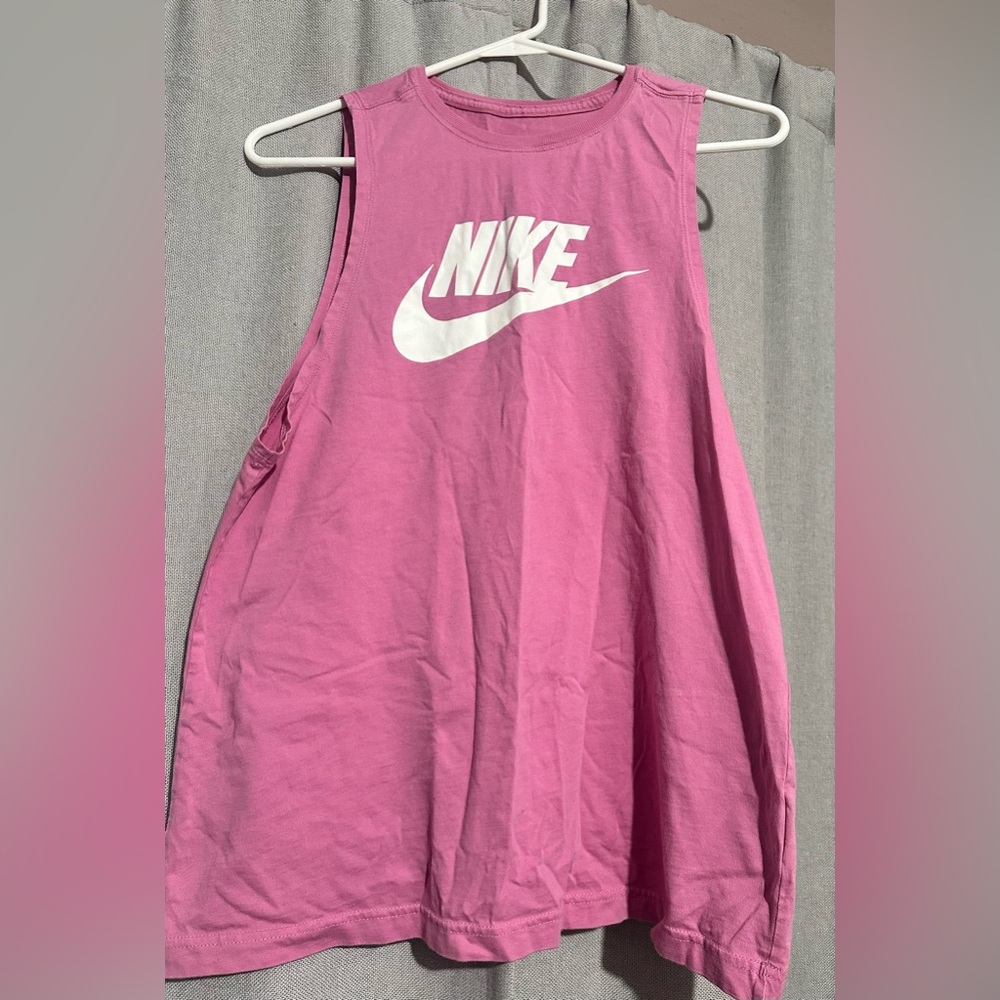 NIKE WOMENS MUSCLE TEE